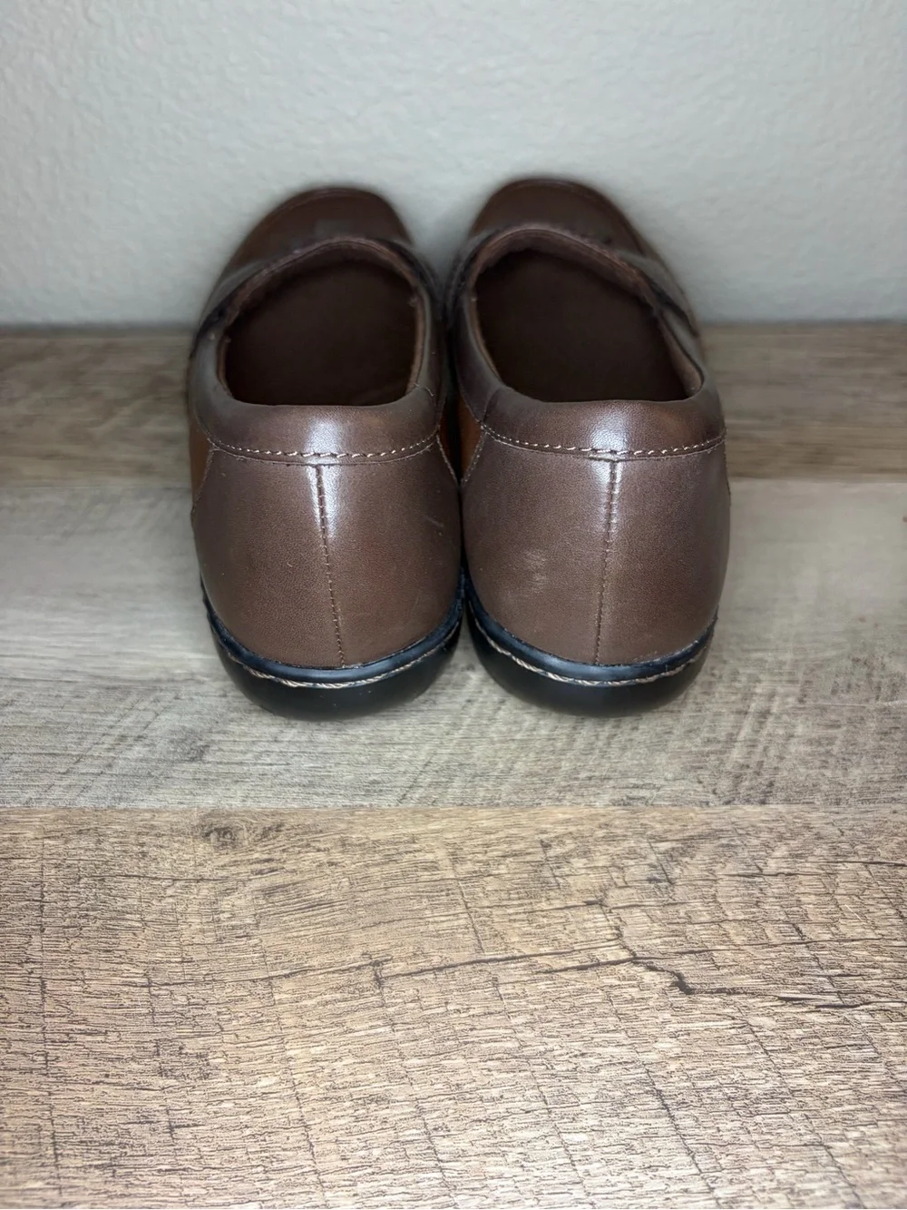 Clarks Womens Ashland Bubble Loafers - Picture 7 of 7